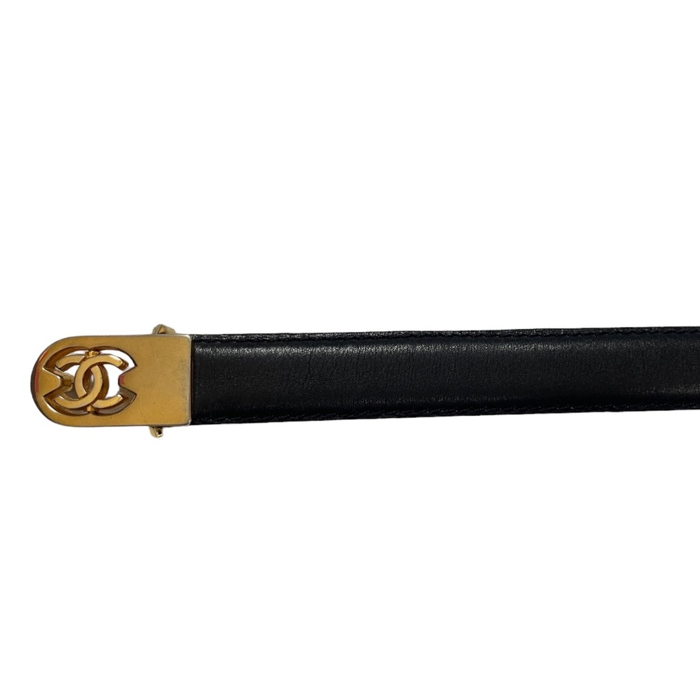 ❌SOLD Chanel Vintage leather CC belt - Picture 2 of 10